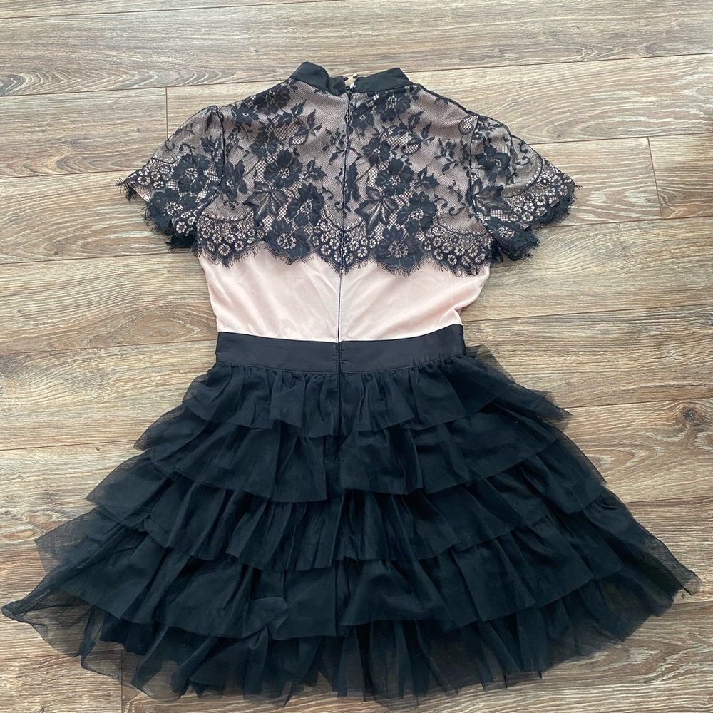 Beautiful black lace / beige mini dress size M